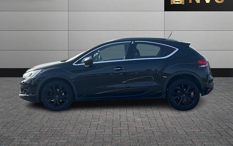 Used DS Automobiles DS4 120 HP (88 kW) 2017 Black Hatchback