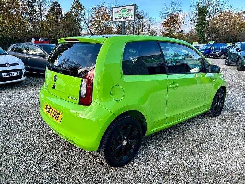 Used Skoda Citigo Colour Edition 60 HP (44 kW) 2017 Green Hatchback