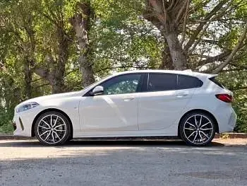 Used BMW 118 M Sport 136 HP (100 kW) 2023 White Hatchback