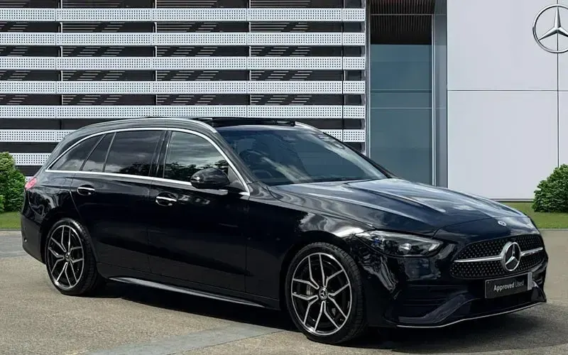 Used Mercedes C300 AMG line 258 HP (189 kW) 2025 Estate