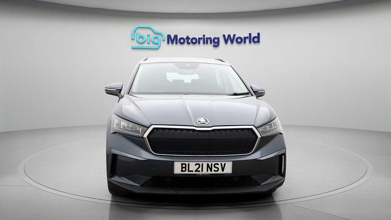Used Skoda Enyaq iV Suite 150 kW (204 HP) 2021 Grey SUV