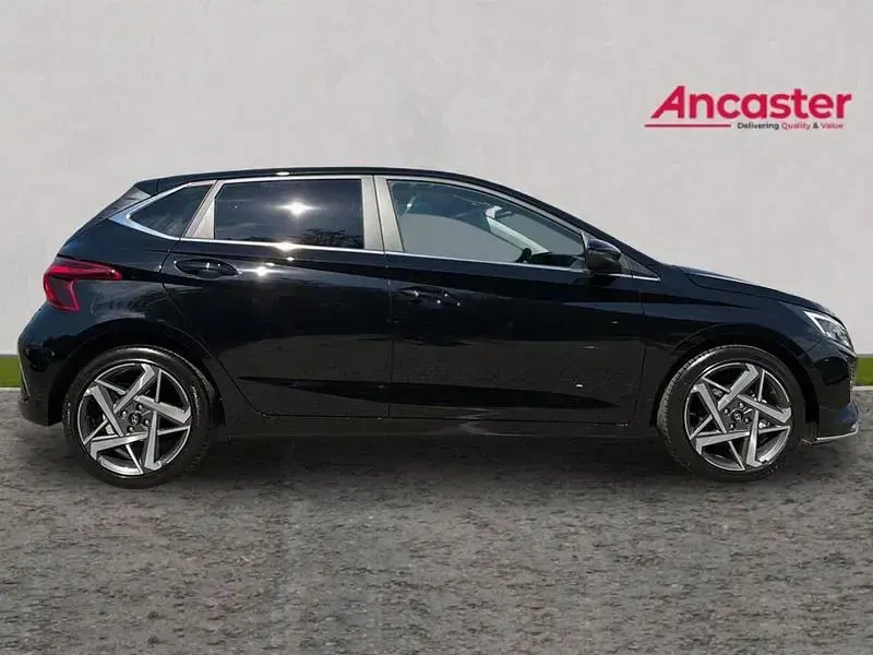 New Hyundai i20 88 HP (64 kW) 2026 Pearl  phantom black Hatchback