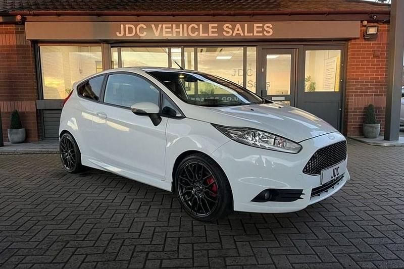 White Used 2014 Ford Fiesta ST Hatchback | £4,990 (A bit pricey) - Image 1/1