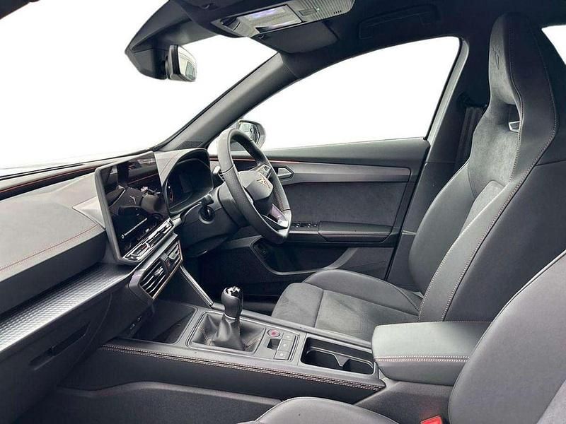 New Cupra Formentor 150 HP (110 kW) 2025 White SUV