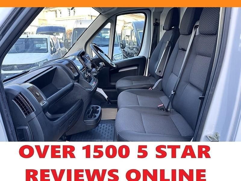 Used Peugeot Boxer Premium 140 HP (102 kW) 2023 White Van
