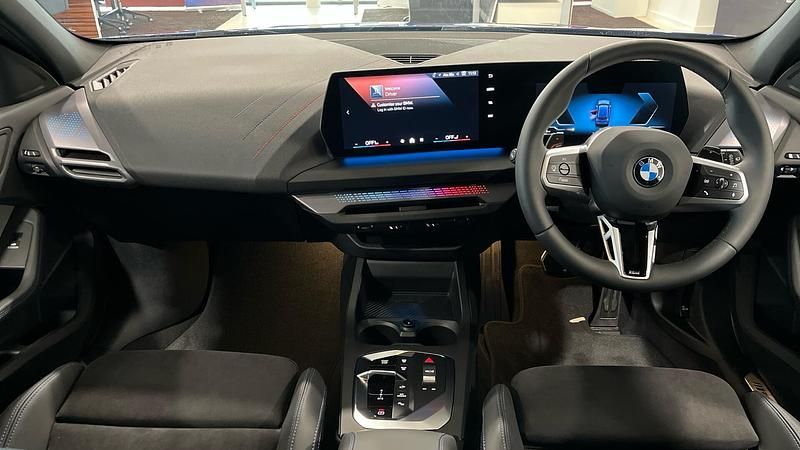 Used BMW 120 M Sport 168 HP (123 kW) 2025 Blue Hatchback