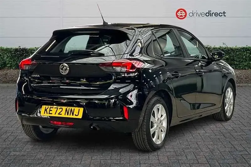 Second-hand Vauxhall Corsa Design Edition 75 CP (55 kW) 2023 Negru Hatchback