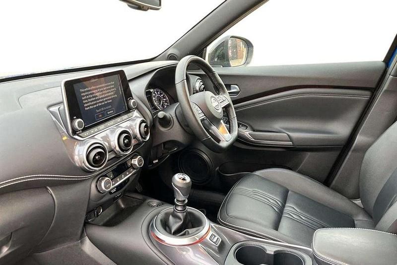 Used Nissan Juke Tekna 112 HP (82 kW) 2024 Blue SUV