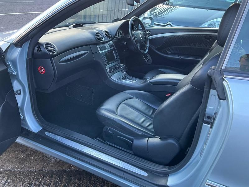 Used Mercedes CLK320 Avantgarde 2007 Silver Coupe
