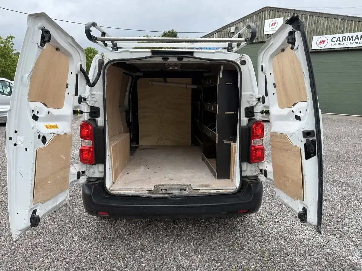 Käytetty Peugeot Expert 2018 Valkoinen Van