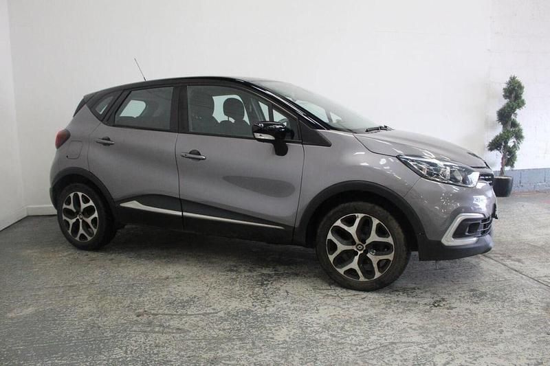 Used Renault Captur Dynamique 2017 Grey SUV