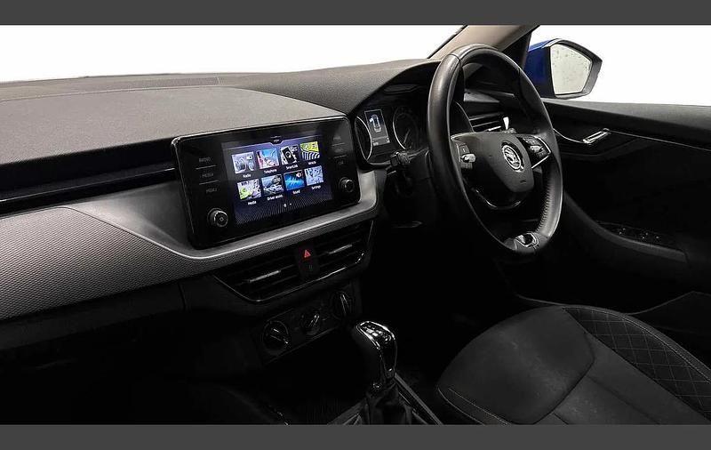 Used Skoda Kamiq SE 115 HP (84 kW) 2022 Blue SUV