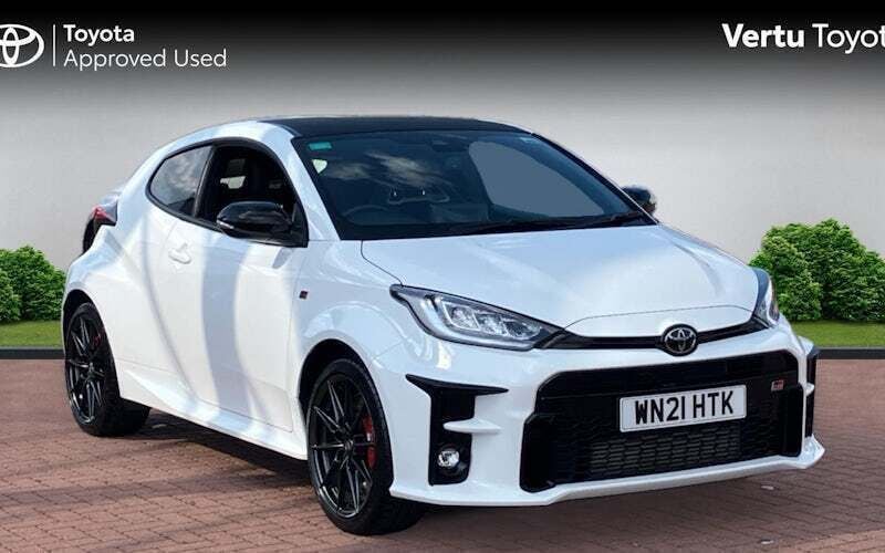 White Used 2020 Toyota Yaris Hatchback | £27,889 (Fair price) - Image 1/4