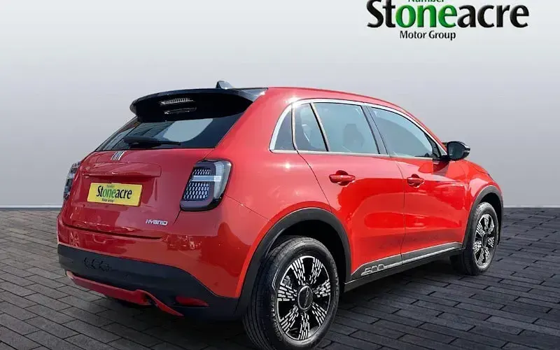 New Fiat 600 101 HP (74 kW) 2025 SUV