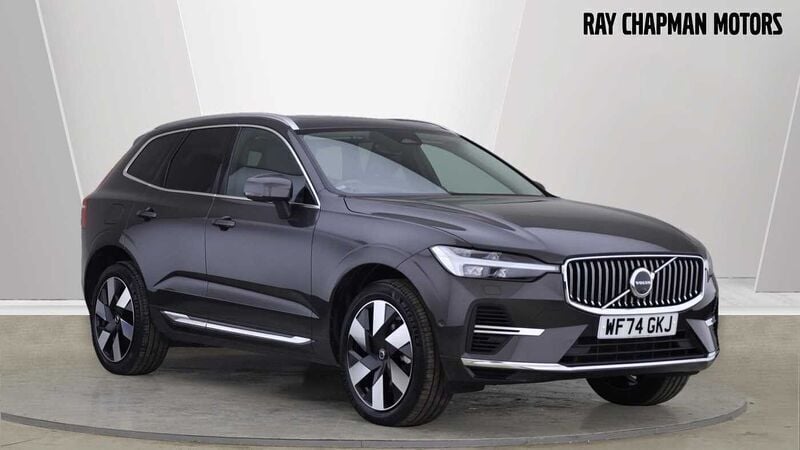 Grey Used 2025 Volvo XC60 Ultra SUV | £47,490 (Fair price) - Image 1/3