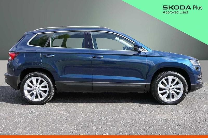 Used Skoda Karoq 110 HP (80 kW) 2019 Lava blue metallic SUV
