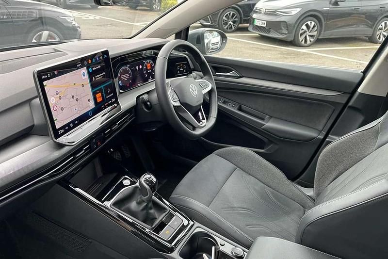 Used VW Golf VIII Style 150 HP (110 kW) 2025 Grey Hatchback