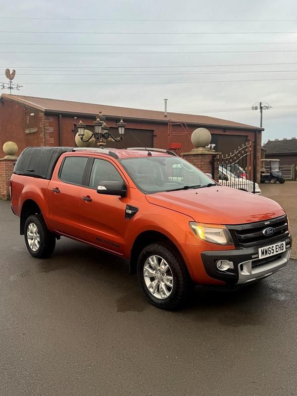 Used Ford Ranger Wildtrack 200 HP (147 kW) 2015 Orange Pickup