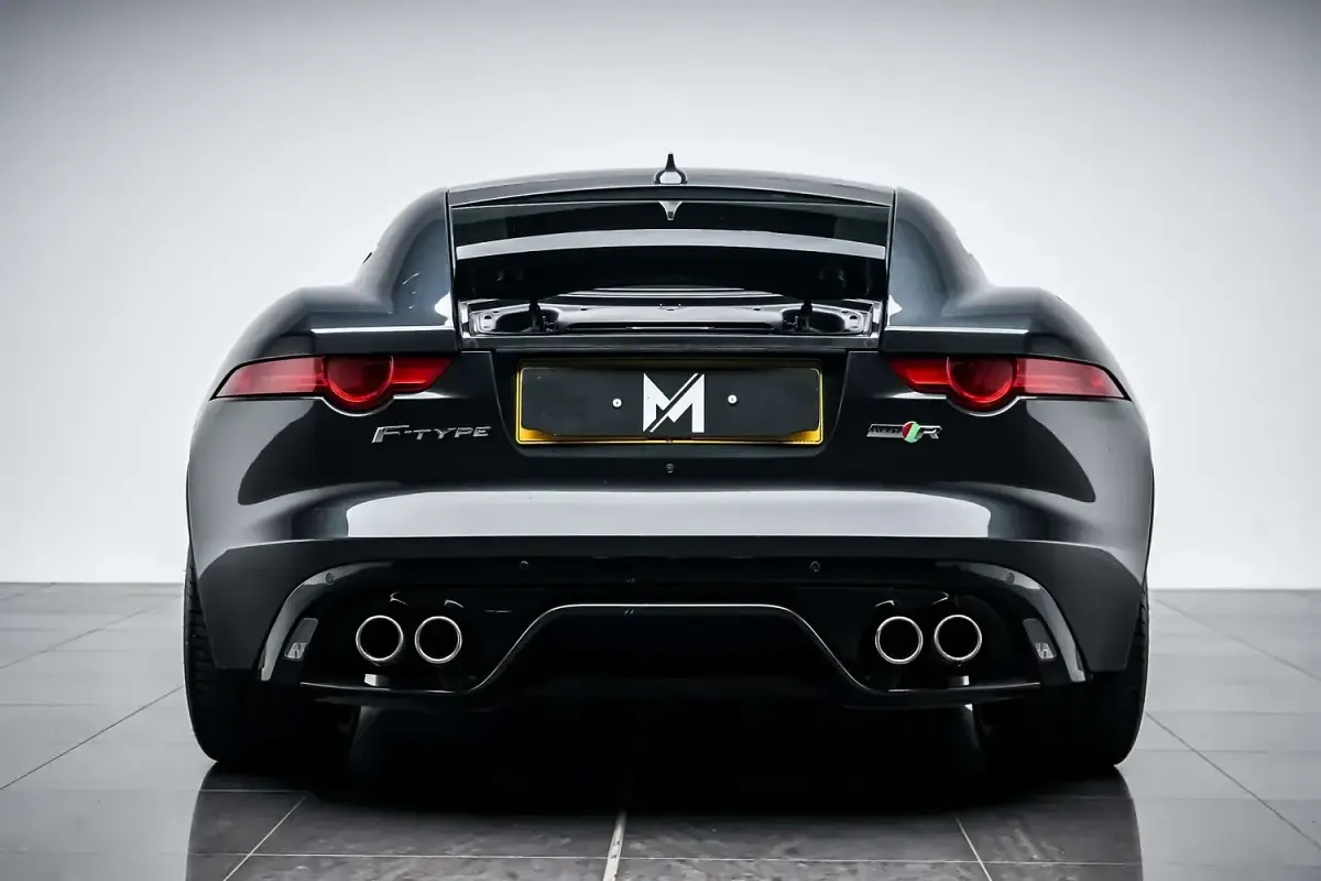 Used Jaguar F-Type R 550 HP (404 kW) 2016 Grey Coupe