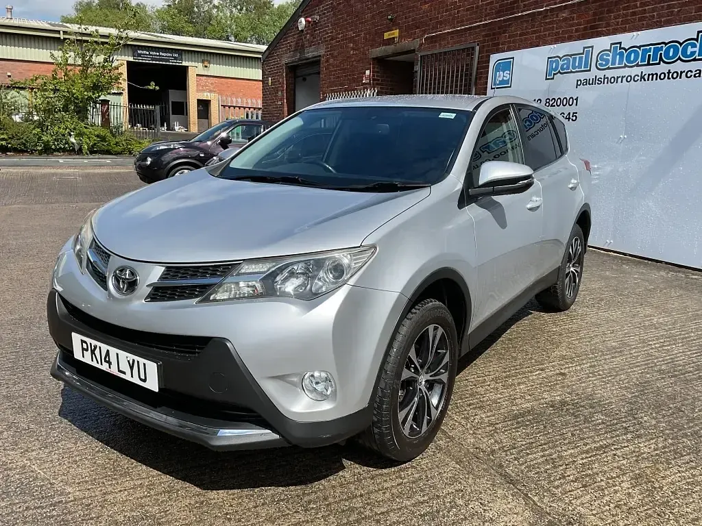 Used Toyota RAV4 124 HP (91 kW) 2014 Silver SUV