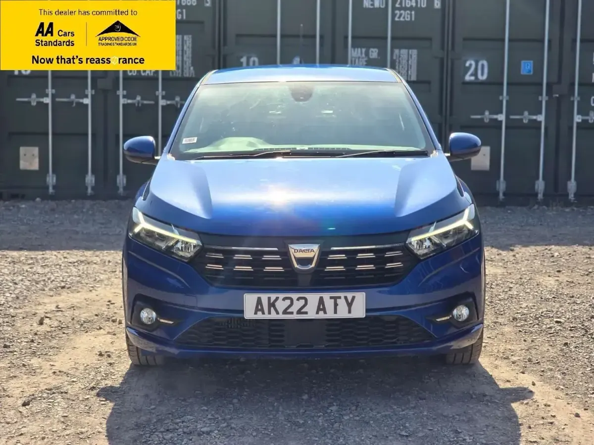 Used Dacia Sandero Comfort 91 HP (66 kW) 2022 Blue Hatchback