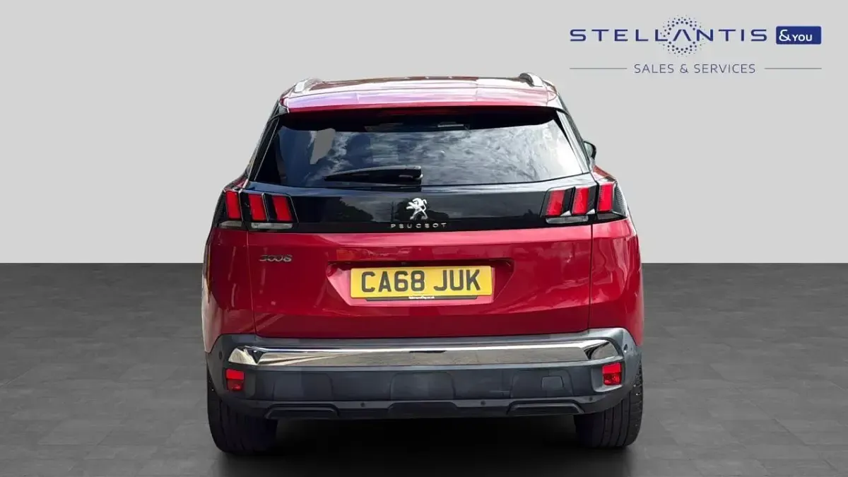 Used Peugeot 3008 Allure 129 HP (94 kW) 2018 Red SUV