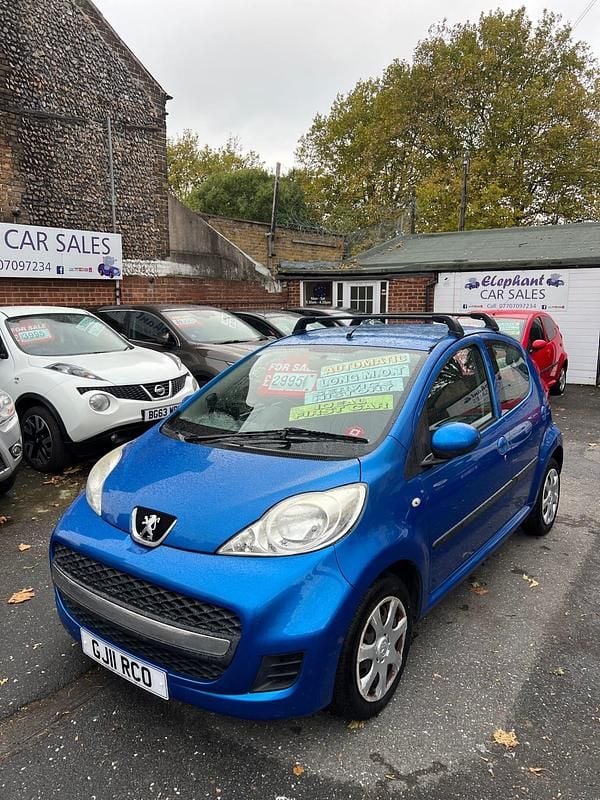 Blue Used 2011 Peugeot 107 Hatchback | £2,995 (Good price) - Image 1/4