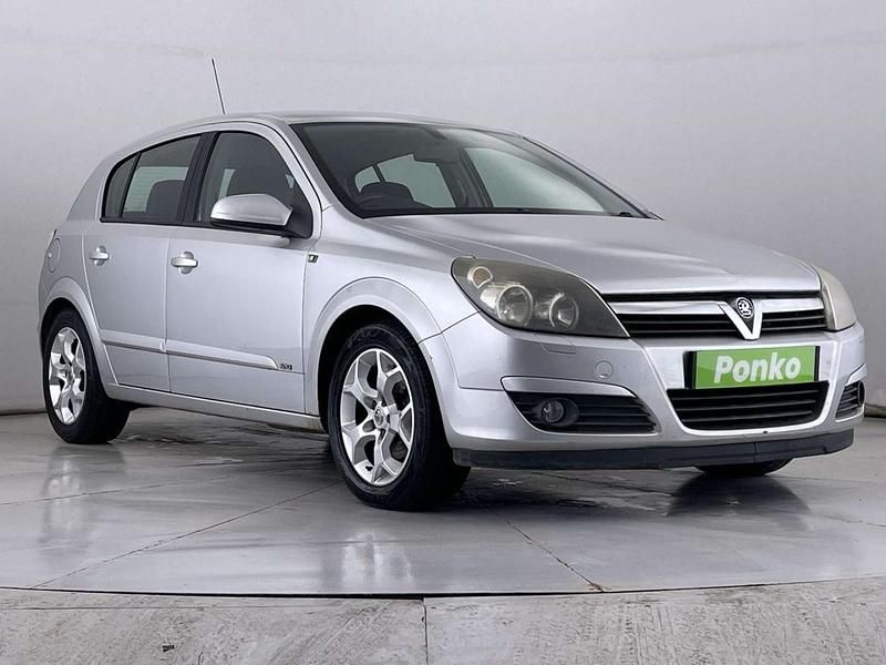 Used Vauxhall Astra 2005 Silver Hatchback
