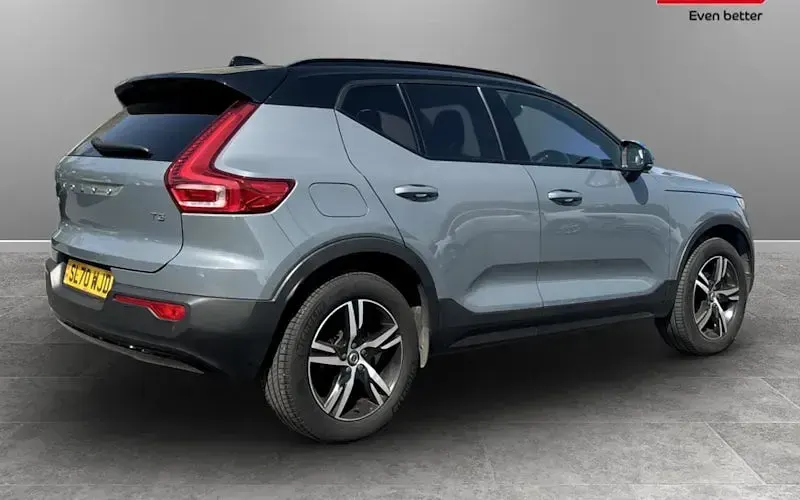 Used Volvo XC40 R-Design 163 HP (119 kW) 2020 Grey SUV