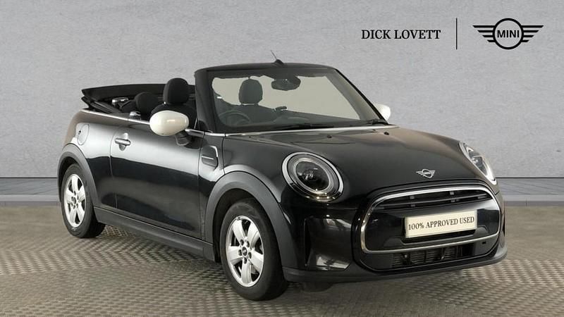 Used Mini Cooper Classic 136 HP (100 kW) 2022 Black Hatchback