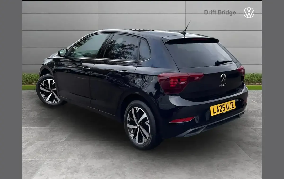 Used VW Polo Match 95 HP (69 kW) 2025 Black Hatchback