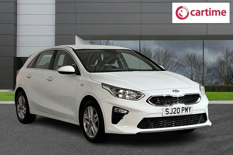 White Used 2020 Kia Ceed 2 Hatchback | £8,990 (Fair price) - Image 1/4