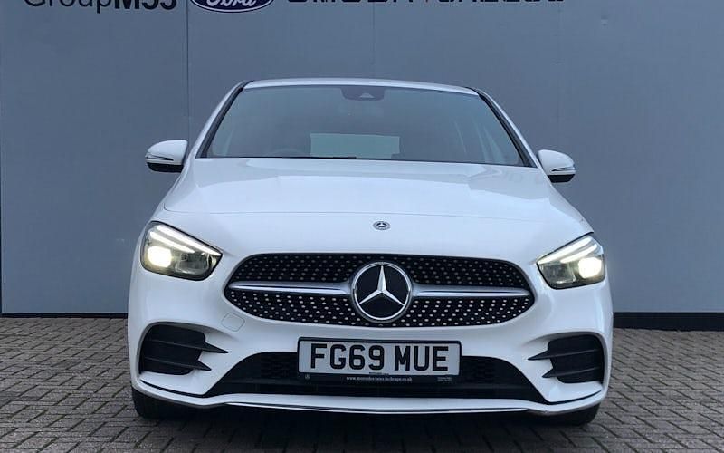 Used Mercedes B200 AMG line 163 HP (119 kW) 2019 White MPV