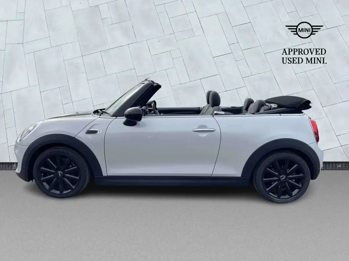 Usado Mini Cooper Cabriolet 2018 Prateado Cabrios