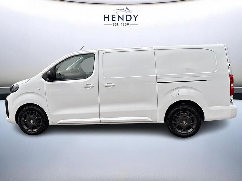New Vauxhall Vivaro S 118 HP (86 kW) 2025 White MPV