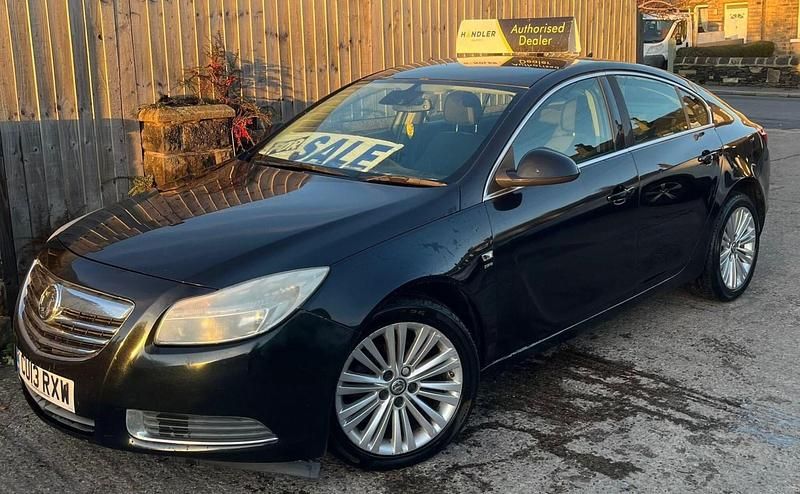 Black Used 2013 Vauxhall Insignia Hatchback | £1,495 (Good price) - Image 1/4