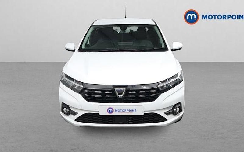 Used Dacia Sandero Comfort 91 HP (66 kW) 2022 White Hatchback
