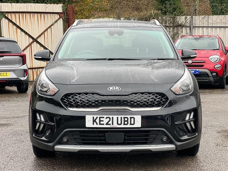 Black Used 2021 Kia Niro SUV | £15,125 (Good price) - Image 1/4