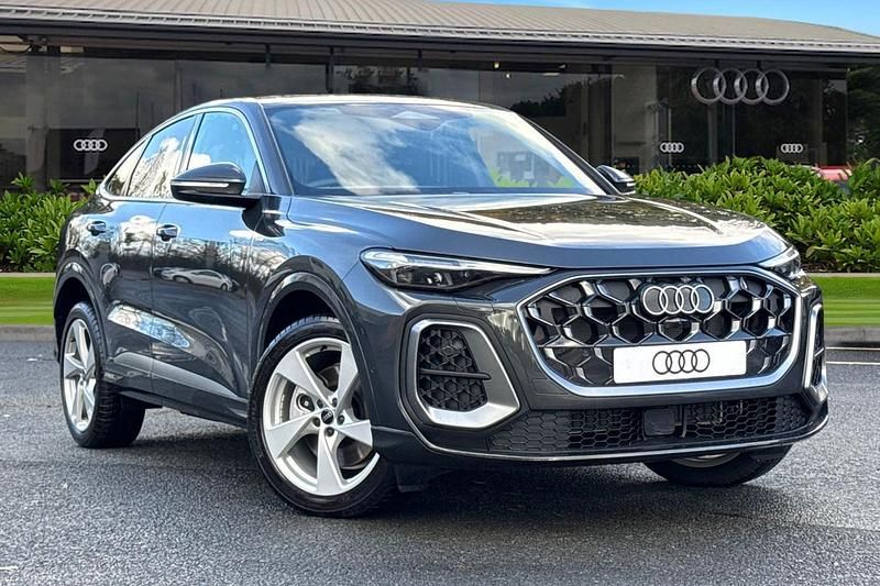 Grey New 2025 Audi Q5 Sportback S-Line SUV | £62,555 (Good price) - Image 1/4