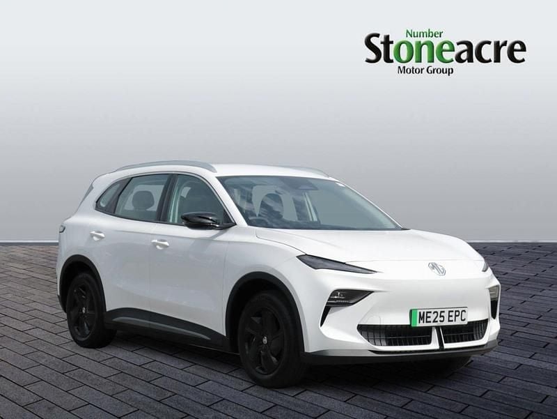 White New 2025 MG MG5 EV SE Estate | £21,494 (Good price) - Image 1/2