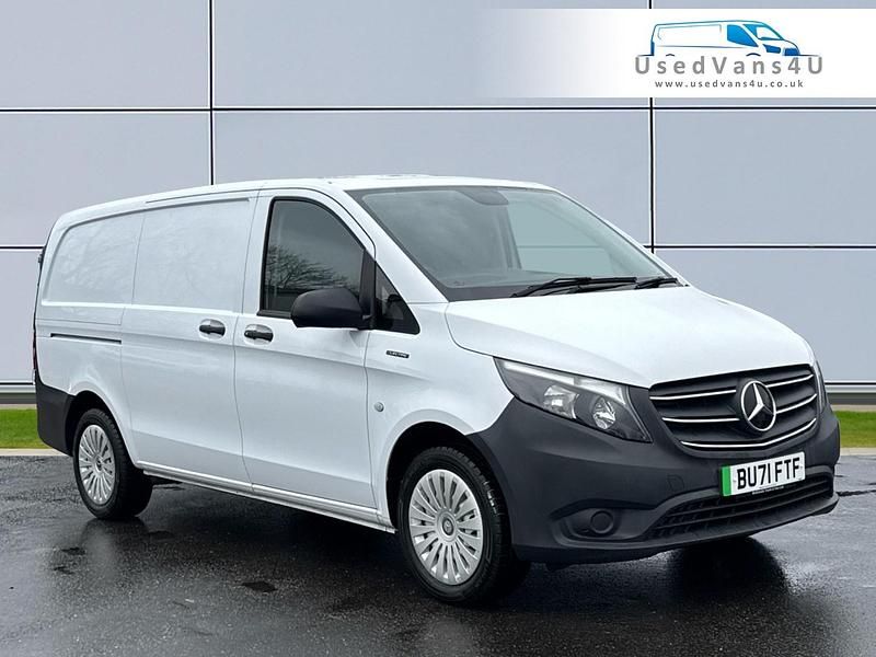 Used Mercedes e-Vito Progressive 85 kW (116 HP) 2021 White MPV