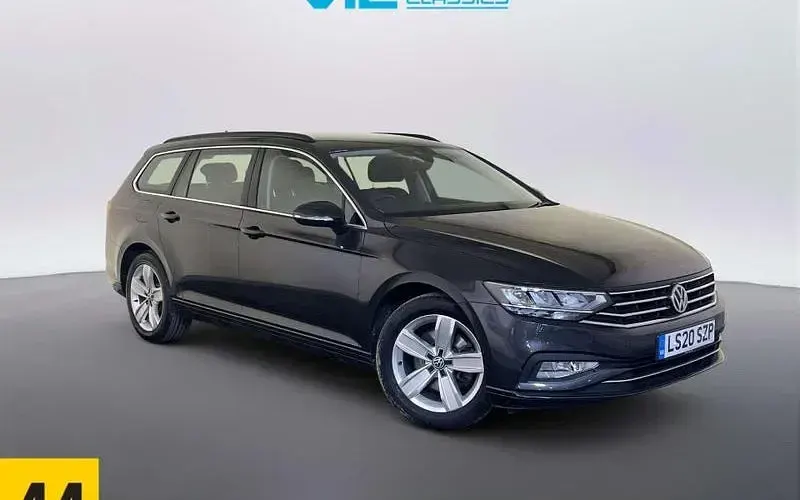 Used VW Passat Business 150 HP (110 kW) 2019 Estate