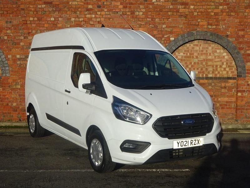 White Used 2021 Ford Transit Custom Trend Van | £11,995 (Good price) - Image 1/4