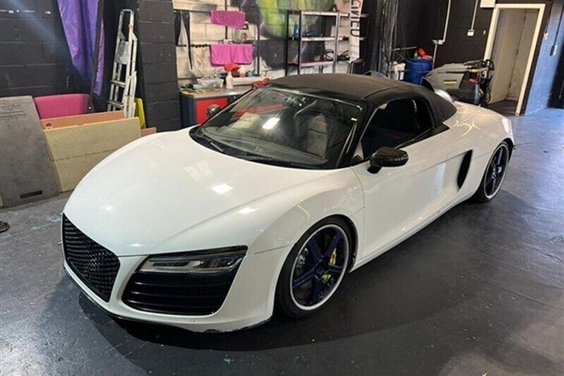 White Used 2013 Audi R8 Spyder Sport Cabriolet | £85,995 - Image 1/1