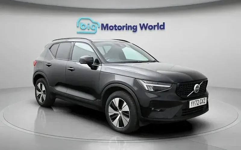Usado Volvo XC40 Plus 211 HP (155 kW) 2022 Preto SUV