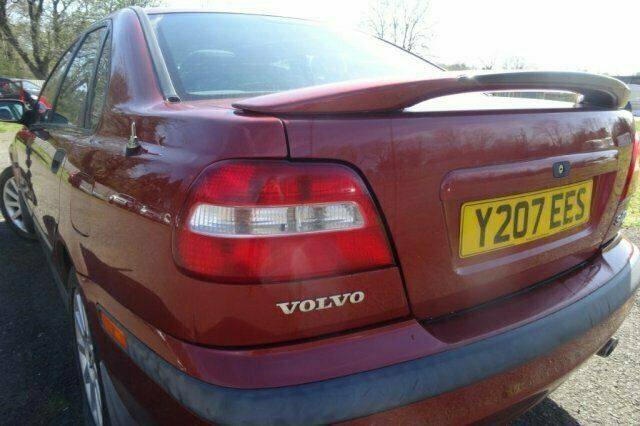 Usado Volvo S40 122 HP (89 kW) 2001 Sedan