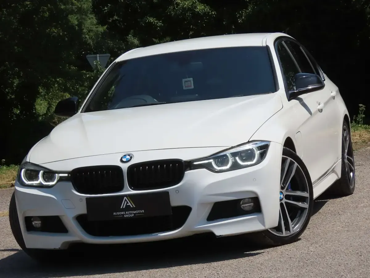 Used BMW 330e M Sport 2018 White Sedan