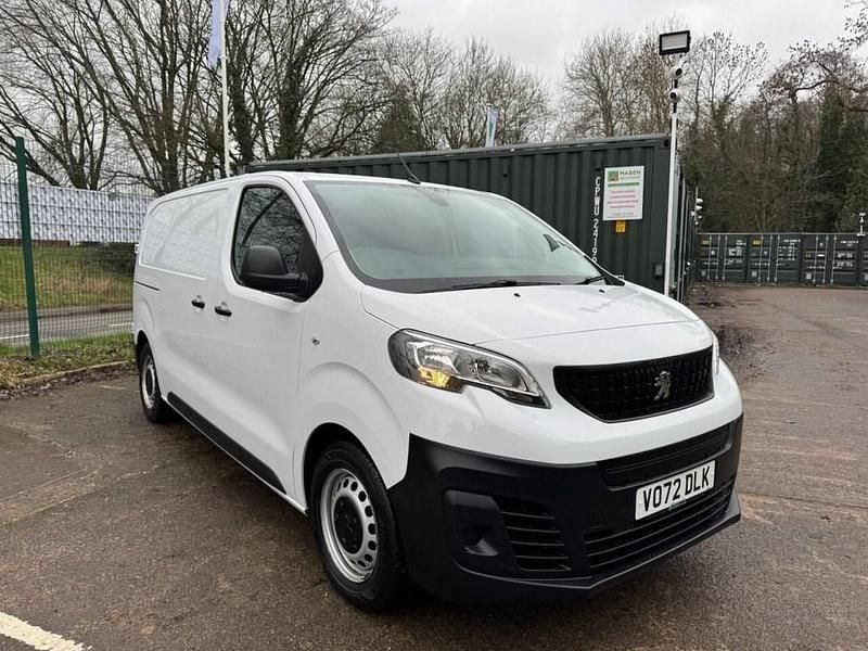 White Used 2022 Peugeot e-Expert Van | £11,995 (Good price) - Image 1/4