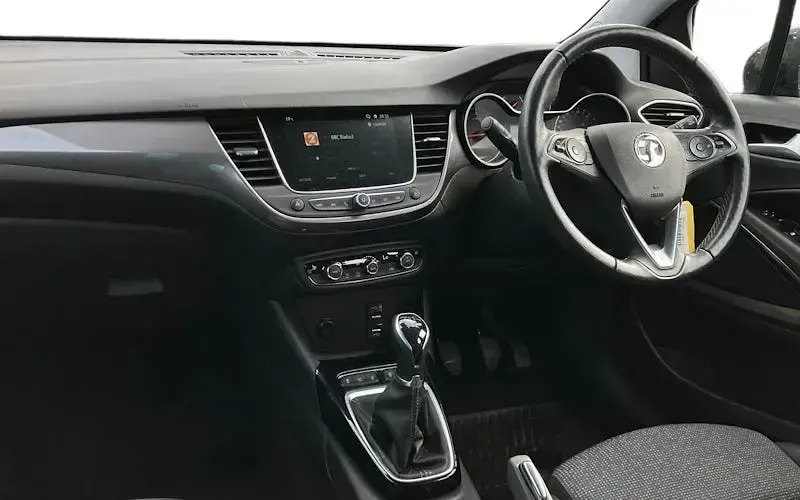 Used Vauxhall Crossland Edition 83 HP (61 kW) 2021 Black SUV