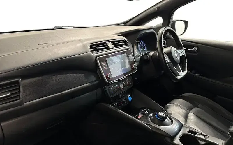 Used Nissan Leaf Tekna 110 kW (150 HP) 2020 Black Hatchback